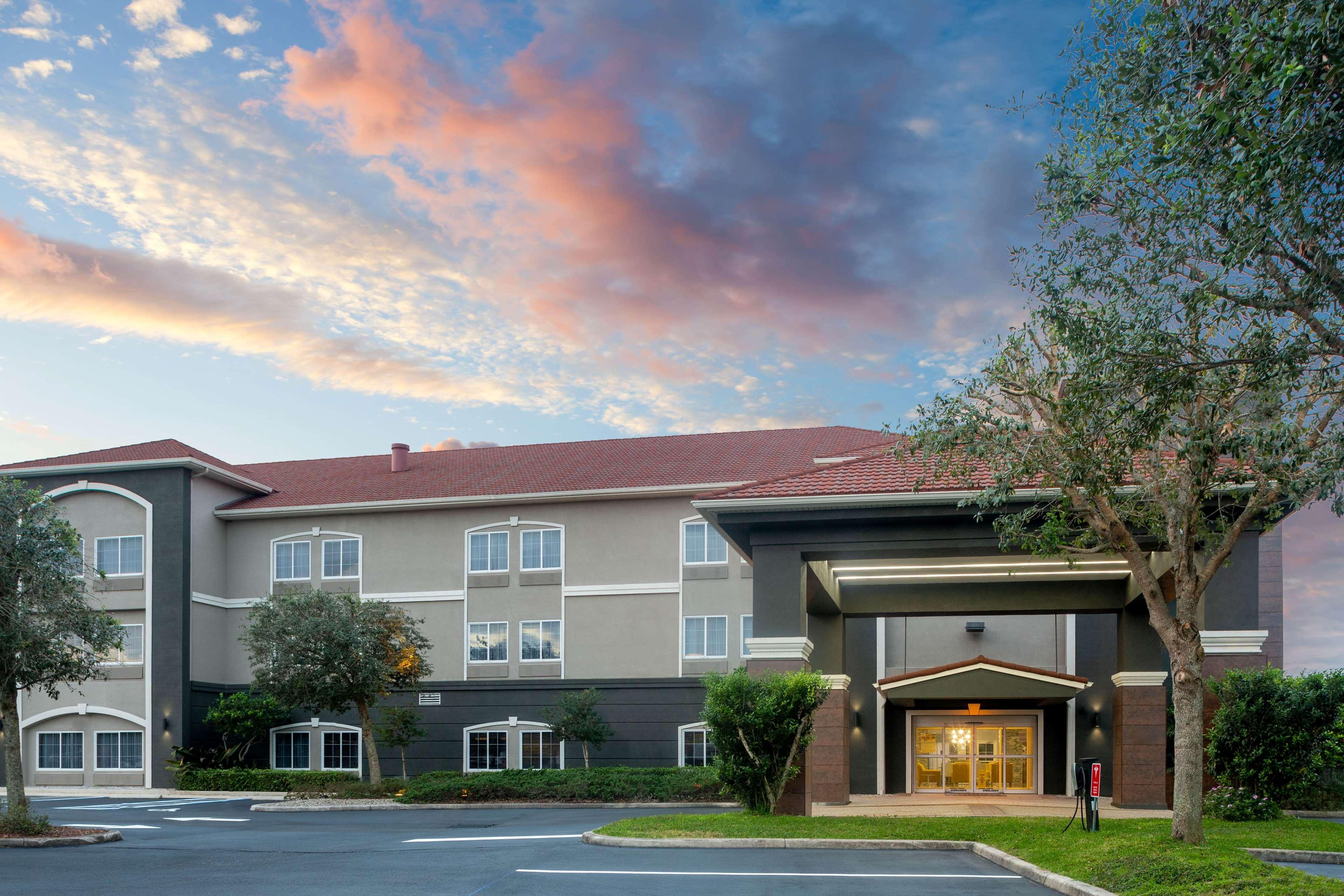 La Quinta By Wyndham Sebring Hotel Exterior foto