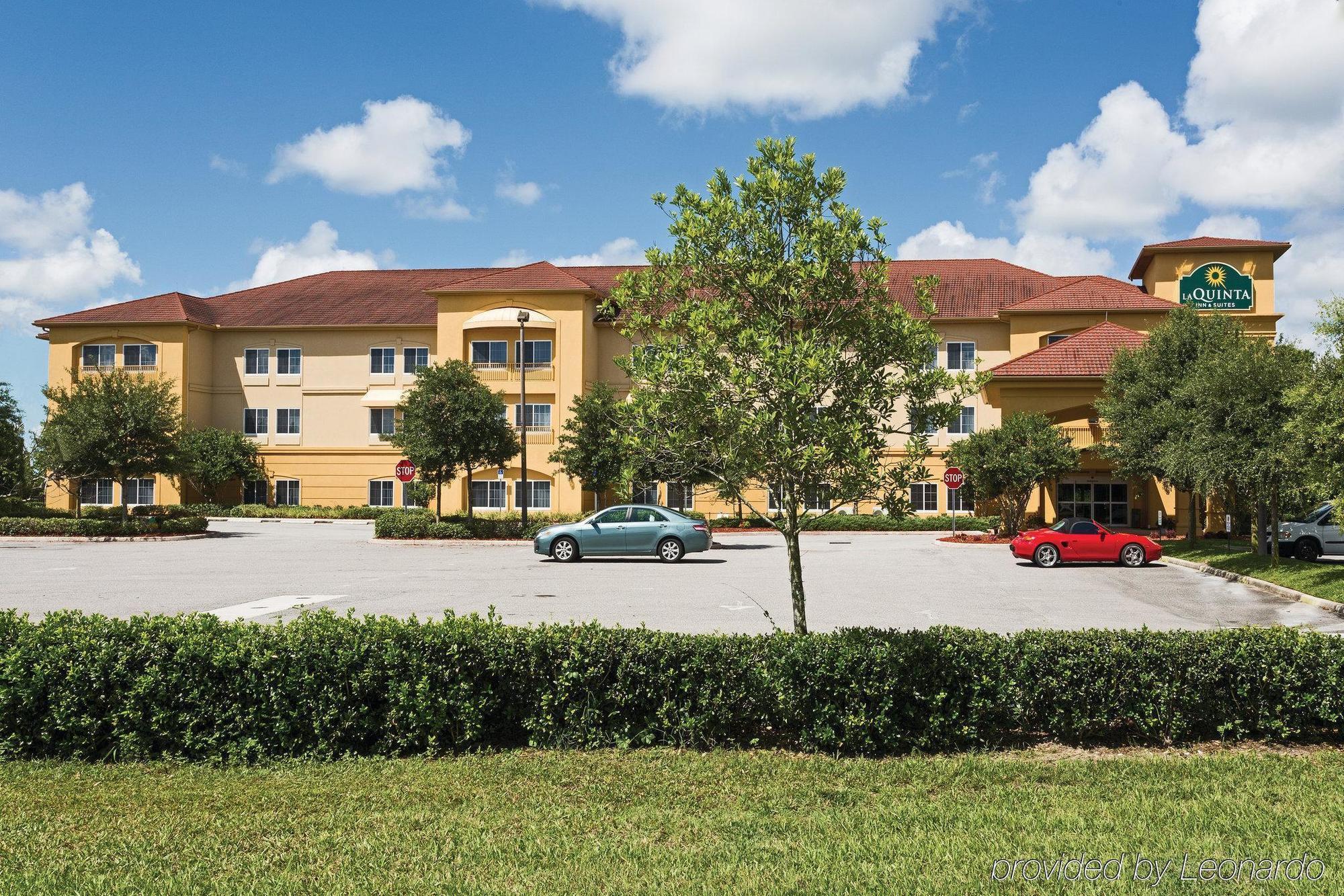 La Quinta By Wyndham Sebring Hotel Exterior foto