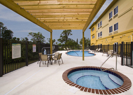 La Quinta By Wyndham Sebring Hotel Instalações foto